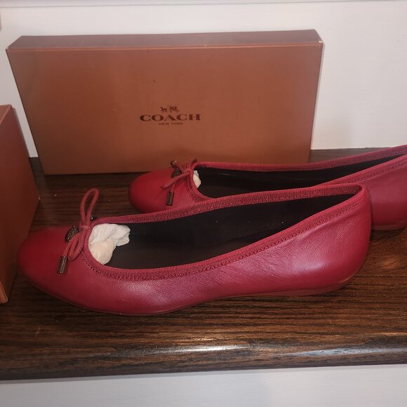 NEW IN BOX-Coach Lara 100% Leather Ballet Flats-Red-Black Cherry-Size 8 - Picture 7 of 13
